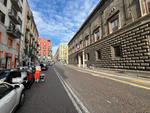 NAPOLI CENTRO STORICO-LOCALE COMMERCIALE VIA MONTEOLIVETO in Affitto / vendita